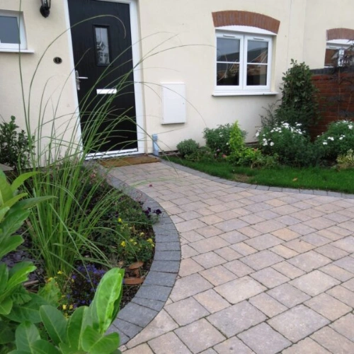 Mellifont Curragh Gold Tegula Block Paving | Mixed Size | Concrete