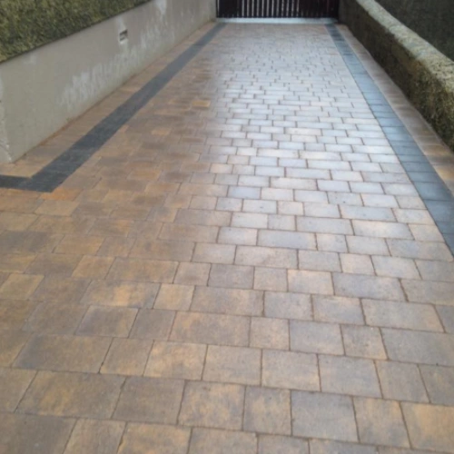 Mellifont Curragh Gold Tegula Block Paving | Mixed Size | Concrete - Image 3
