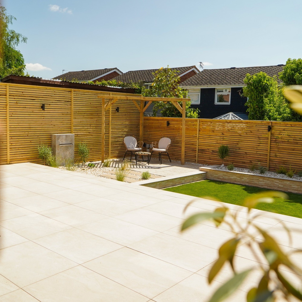 Nielson Ivory Beige Porcelain Paving | 900×600