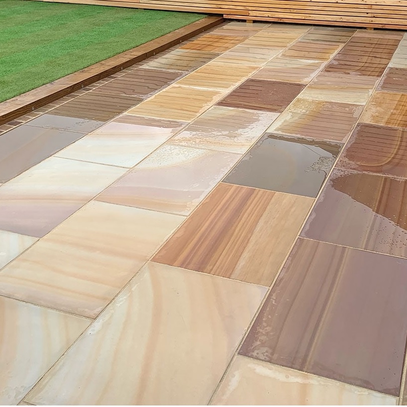 Rippon Buff Sawn Smooth Honed Sandstone Paving | 900×600